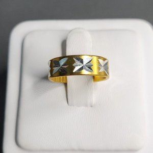 Unisex Two Tone Silver Gold Metal Diamond Cut Band Fashion Ring Size 6 1/4